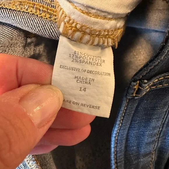 New York & Company Blue Denim Shorts - Picture 4 of 4